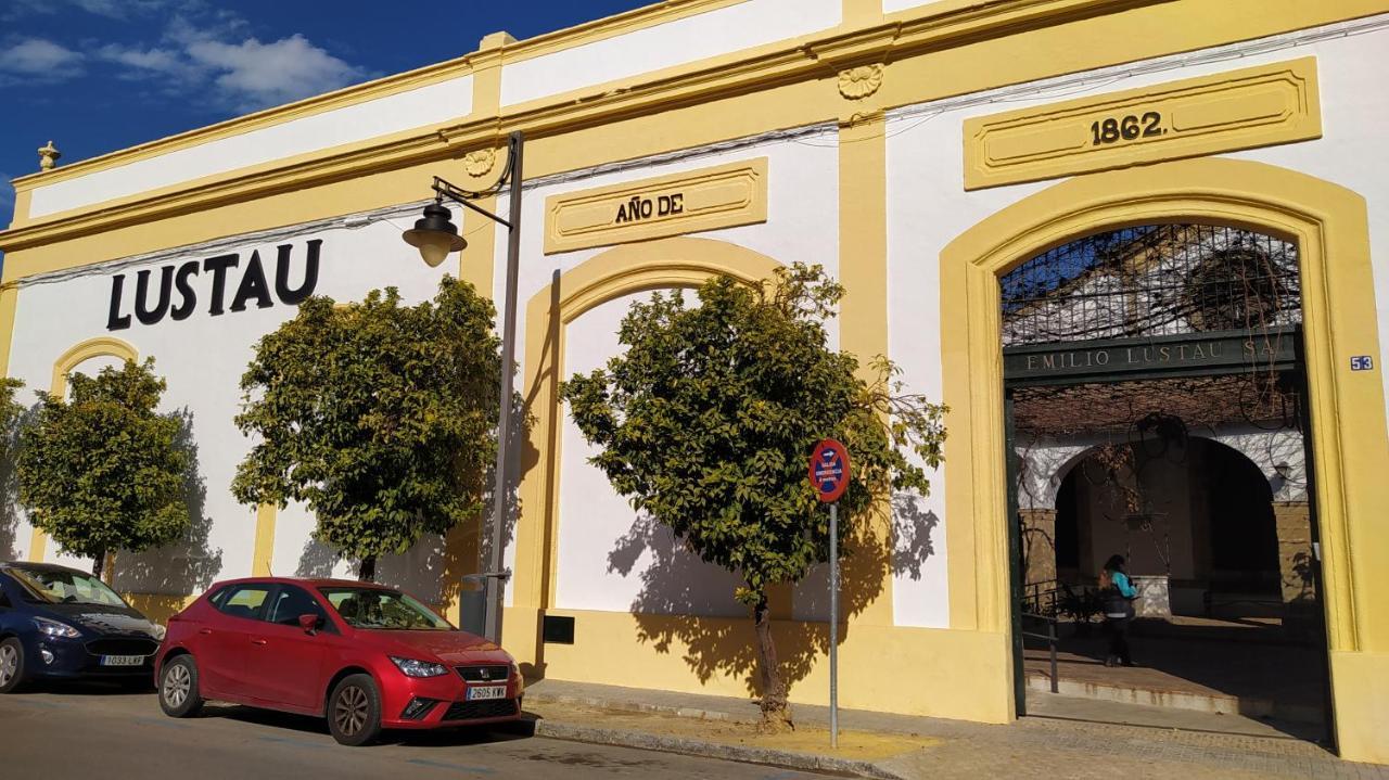 Sherryflat Teatro Jerez de la Frontera Exterior photo